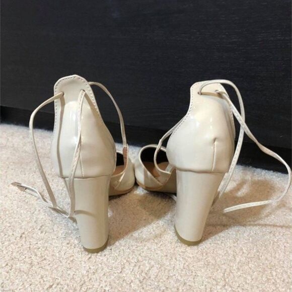 Miula Miula Ankle Wrap Heels - Picture 5 of 8